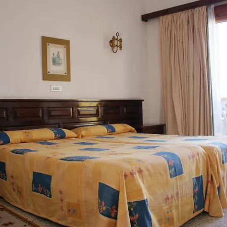 Tejuma 2* Puerto de la Cruz (Tenerife)